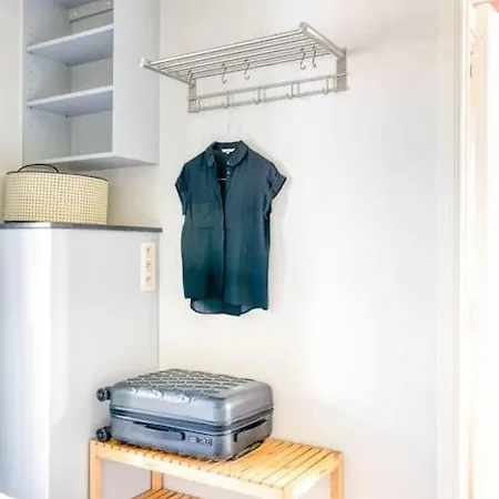 Cozy Retreat In Charming Semesterbostad *